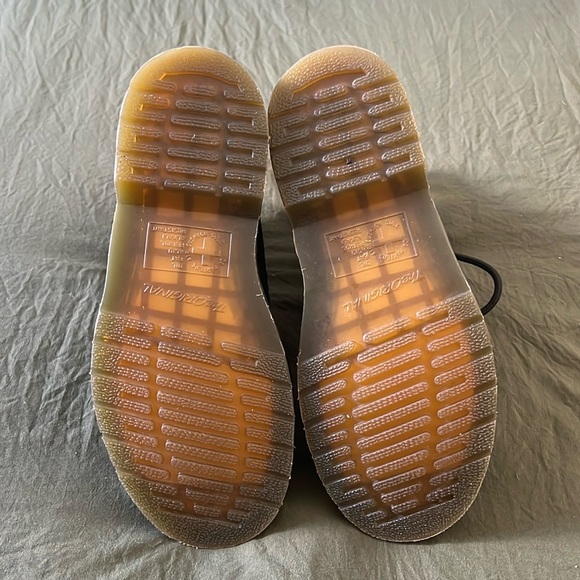 Dr. Martens | 1460 Smooth Leather Lace Up Boots - Picture 5 of 9